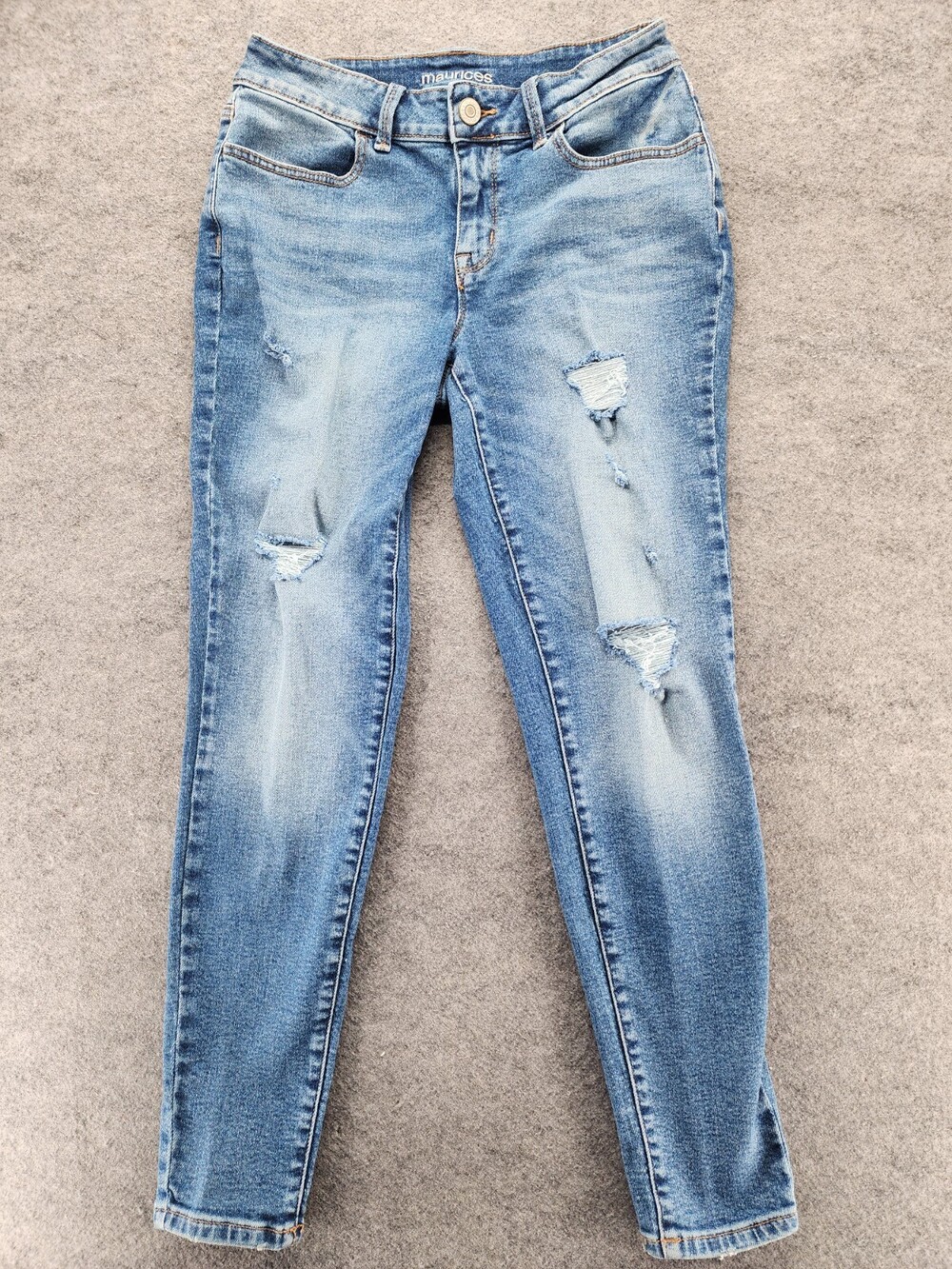 Maurices Jeans Womens 10 Skinny Tapered Distressed Blue Denim Mid Rise